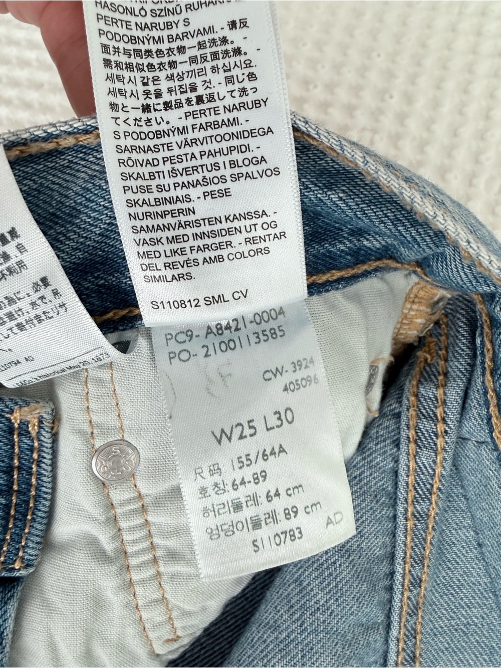 Levi’s Premium 501 90’s Jeans women W25L30 Light medium wash button fly denim - Picture 7 of 12